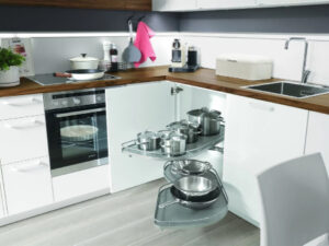 Mueble esquina cocina con bandeja extraible